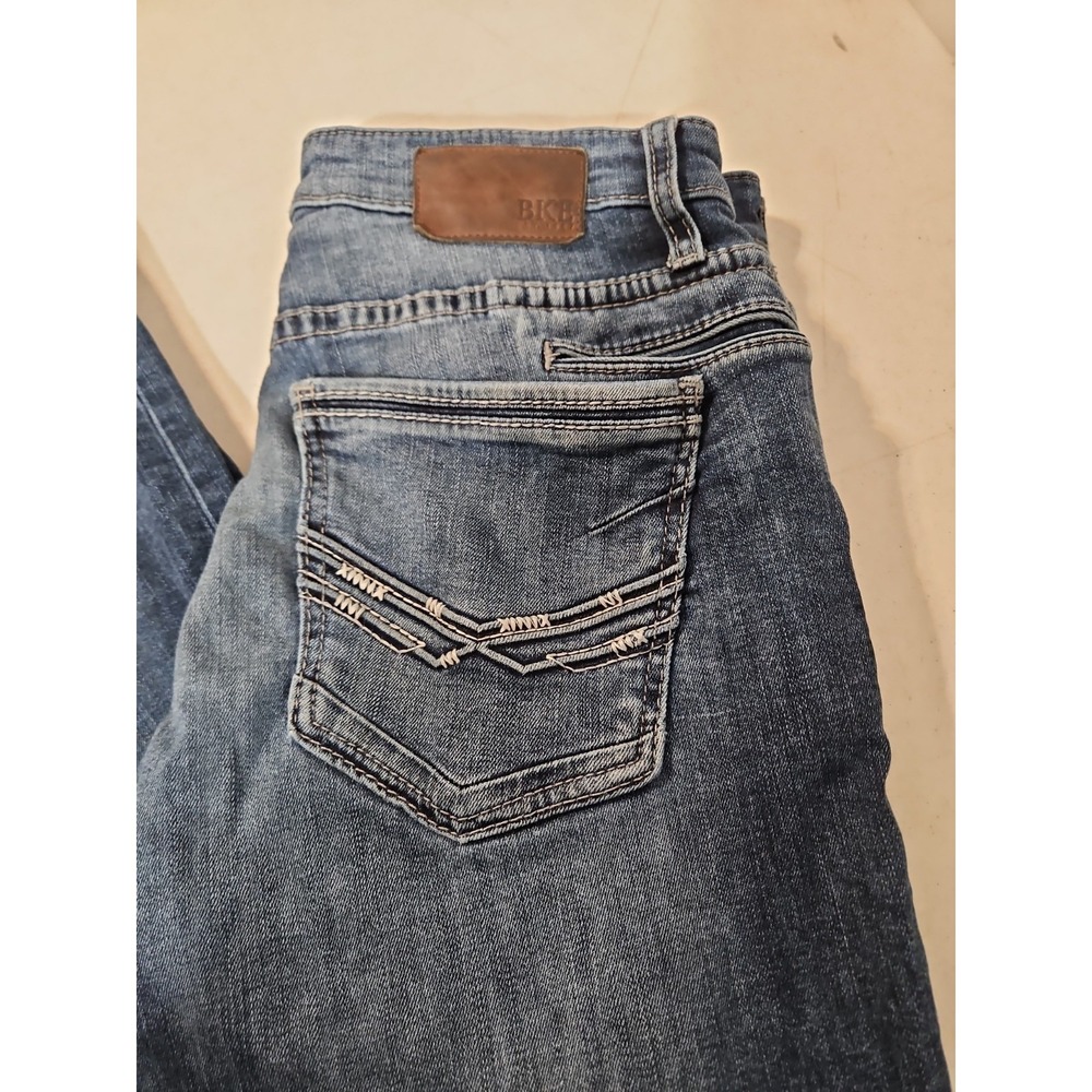BKE Jeans Mens 33x32 Jake Straight Leg Denim Whiskered Faded Jeans (1788